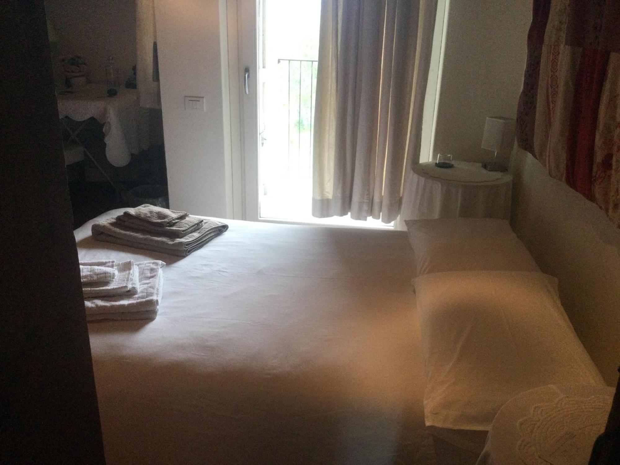 B&B Il Posto Delle Rose Almenno San Salvatore Exterior photo